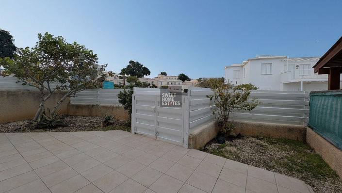 Image No.19-2 Bed Apartment for sale