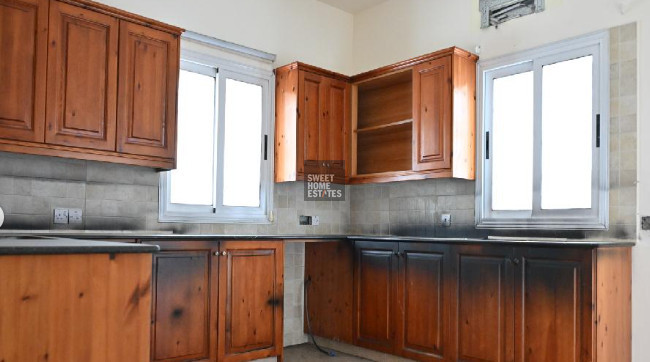 Image No.4-Maison de 3 chambres à vendre à Liopetri