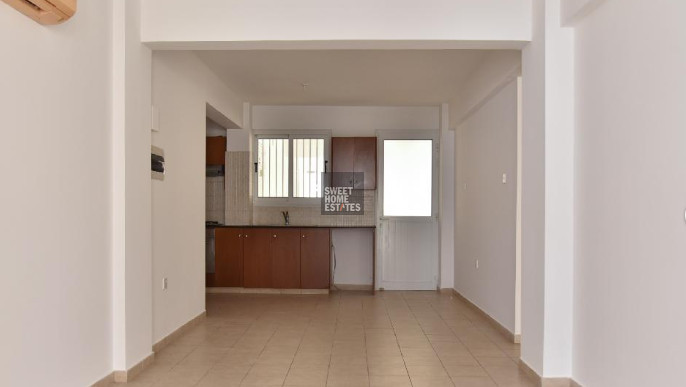 Image No.3-Appartement de 2 chambres à vendre à Deryneia