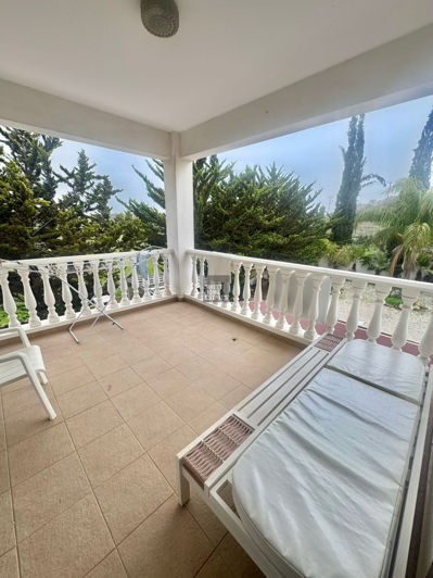 Image No.15-4 Bed House for sale