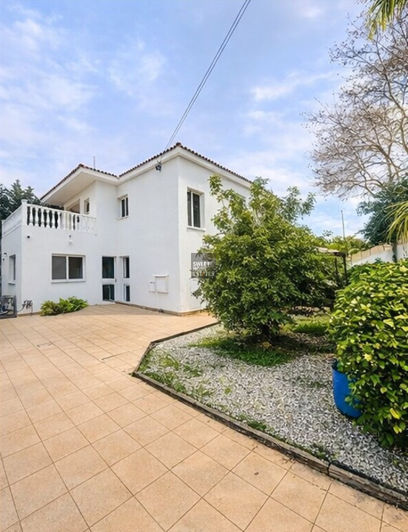 Image No.4-4 Bed House for sale