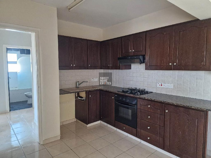 Image No.3-Appartement de 3 chambres à vendre à Frenaros