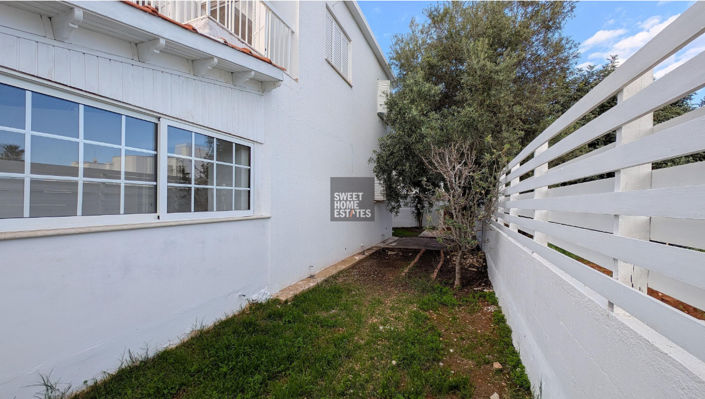 Image No.10-3 Bed House for sale