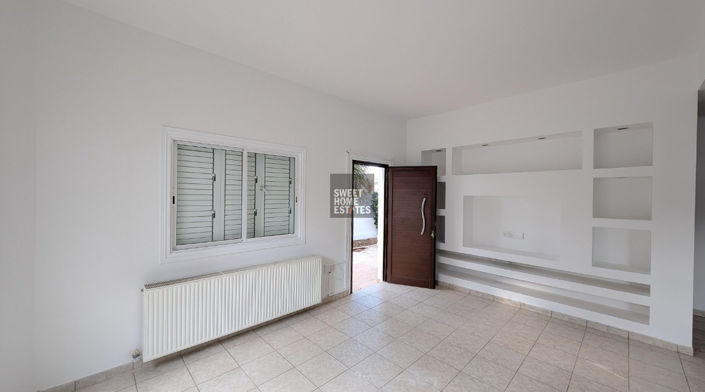 Image No.12-3 Bed House for sale