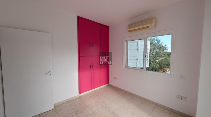 Image No.24-3 Bed House for sale