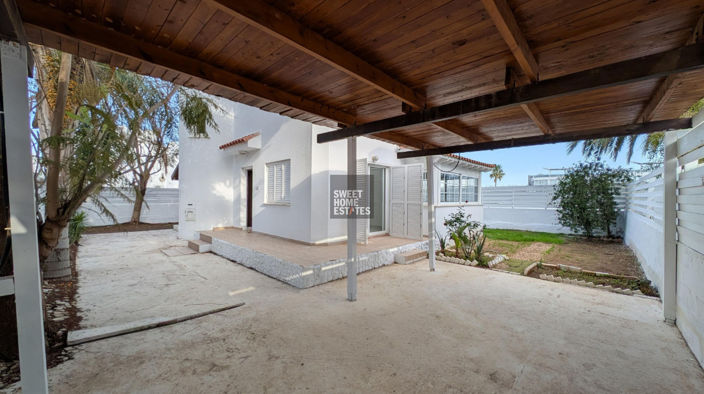 Image No.7-3 Bed House for sale