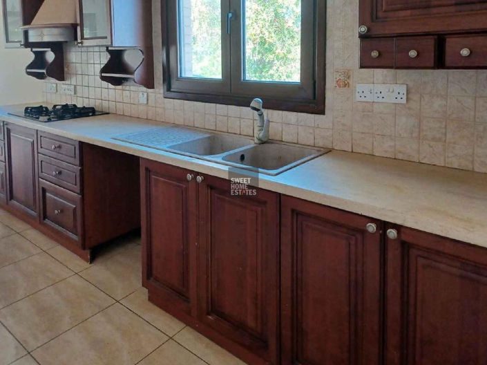 Image No.10-Maison de 4 chambres à vendre à Xylophaghou