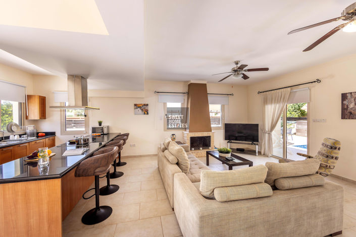 Image No.12-3 Bed House for sale