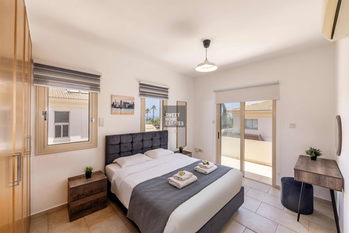 Image No.21-3 Bed House for sale