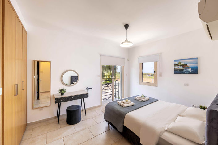 Image No.22-3 Bed House for sale