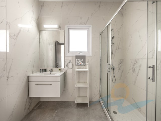Image No.21-3 Bed House for sale