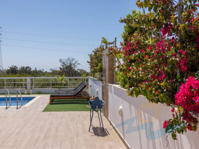 Image No.29-3 Bed House for sale
