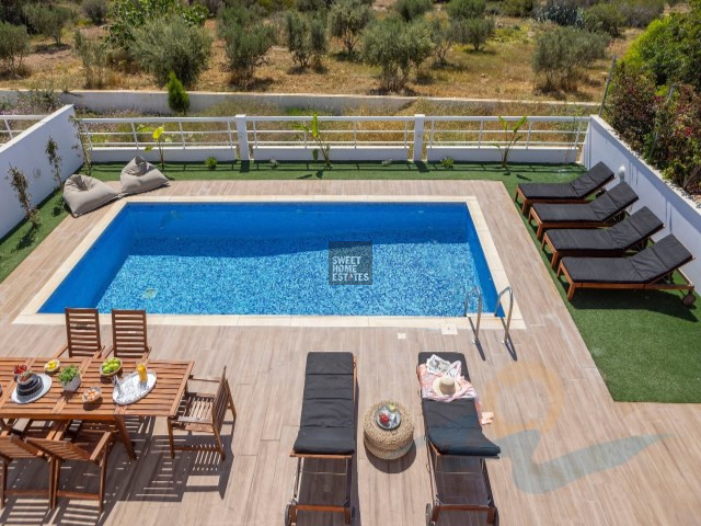 Image No.30-3 Bed House for sale