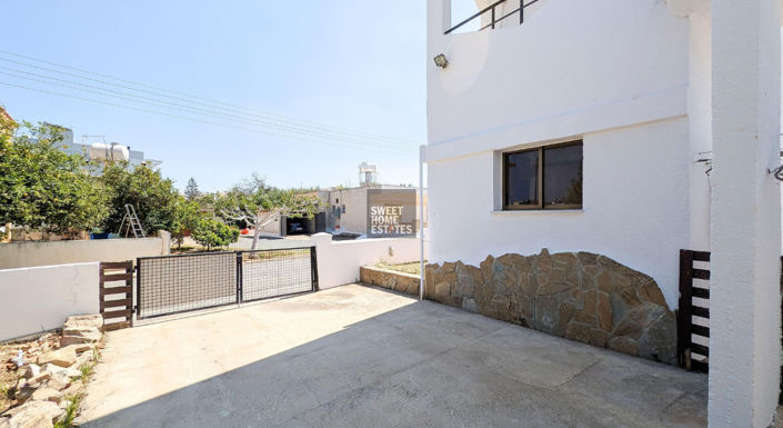 Image No.19-3 Bed House for sale