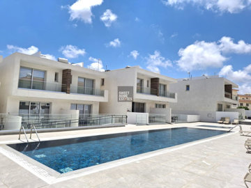 1 - Kapparis, Townhouse