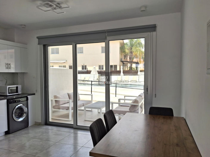 Image No.5-2 Bed Townhouse for sale