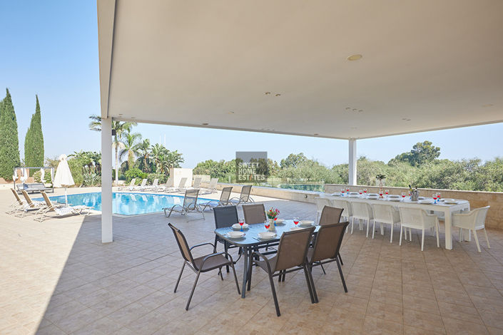 Image No.12-7 Bed House for sale
