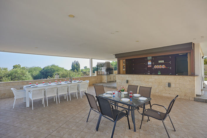 Image No.14-7 Bed House for sale