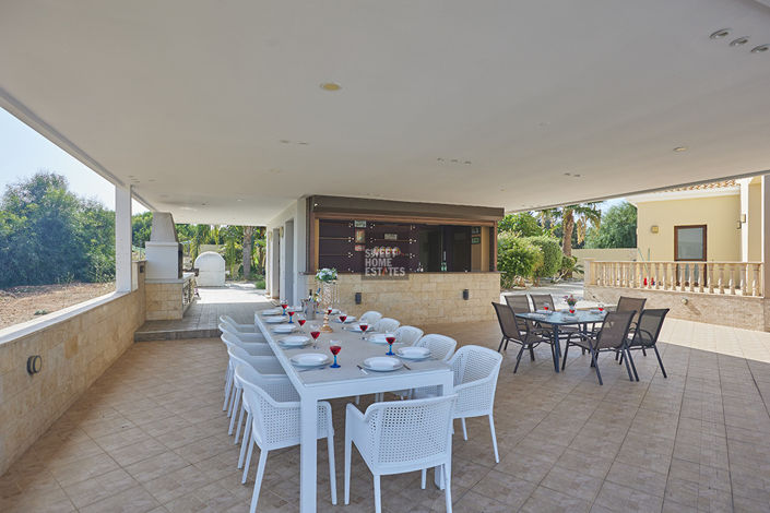 Image No.15-7 Bed House for sale