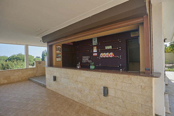 Image No.16-7 Bed House for sale