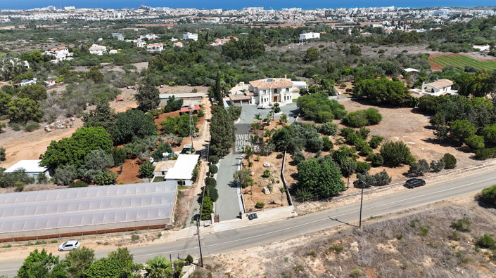 Image No.46-7 Bed House for sale