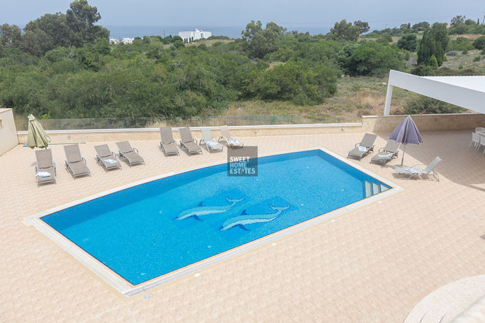 Image No.5-7 Bed House for sale