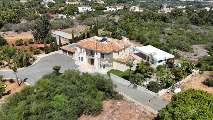 Image No.52-7 Bed House for sale