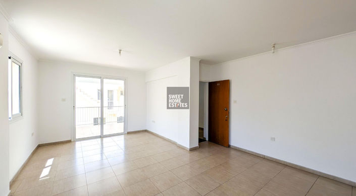 Image No.5-Appartement de 2 chambres à vendre à Deryneia