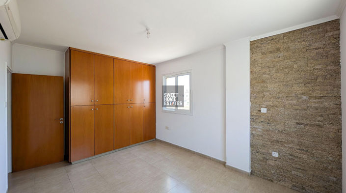 Image No.8-Appartement de 2 chambres à vendre à Deryneia