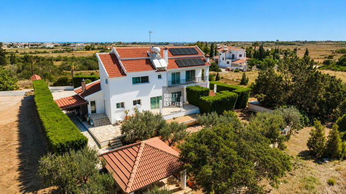 Image No.38-4 Bed House for sale