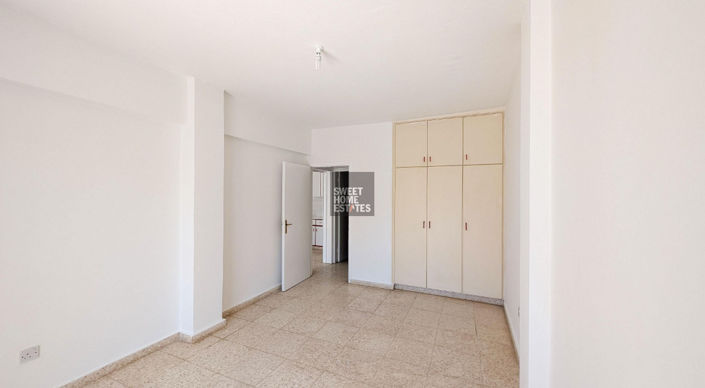 Image No.10-1 Bed Apartment for sale