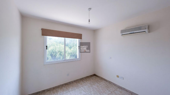 Image No.10-3 Bed Apartment for sale