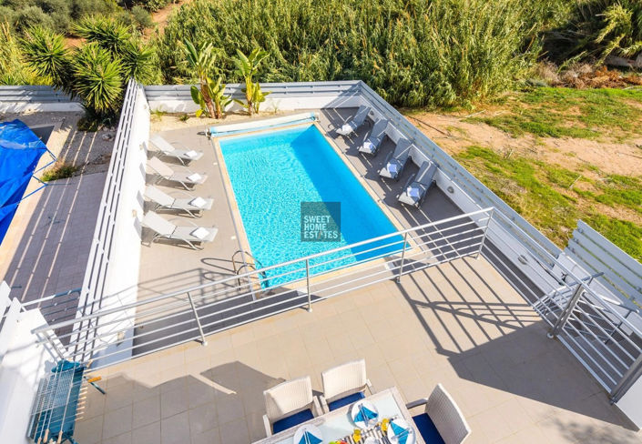 Image No.18-4 Bed House for sale