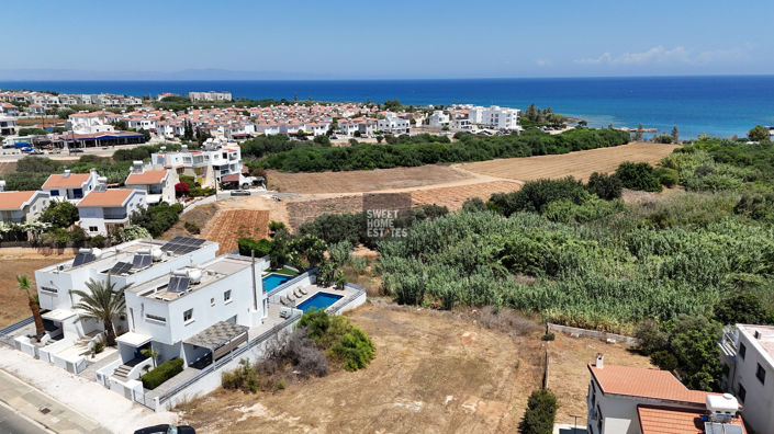 Image No.21-4 Bed House for sale