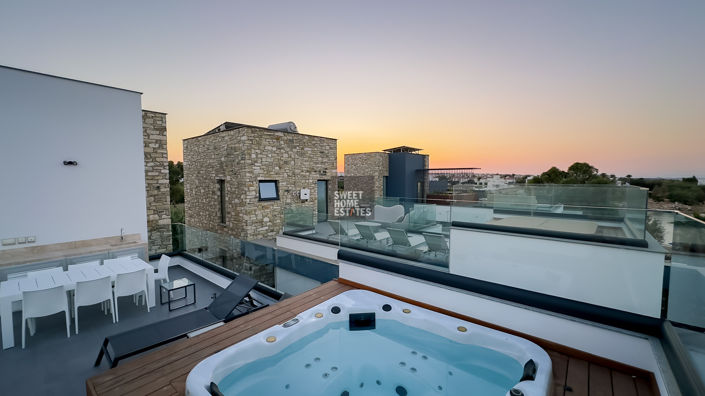 Image No.41-4 Bed House for sale