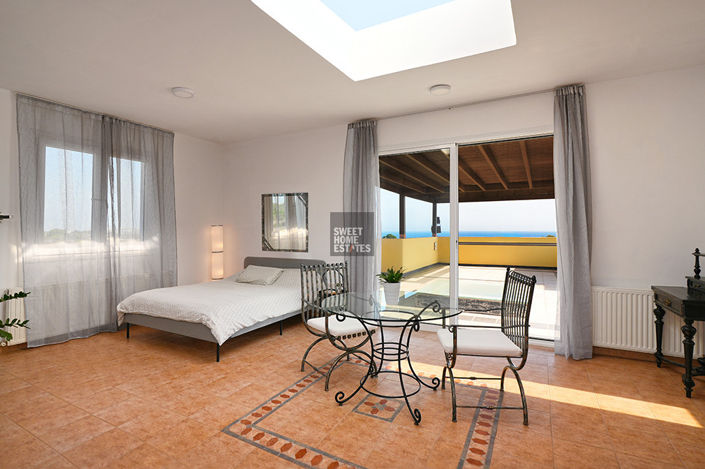 Image No.25-3 Bed House for sale
