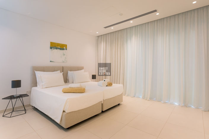 Image No.23-4 Bed House for sale