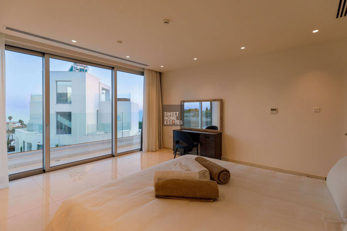 Image No.24-3 Bed House for sale