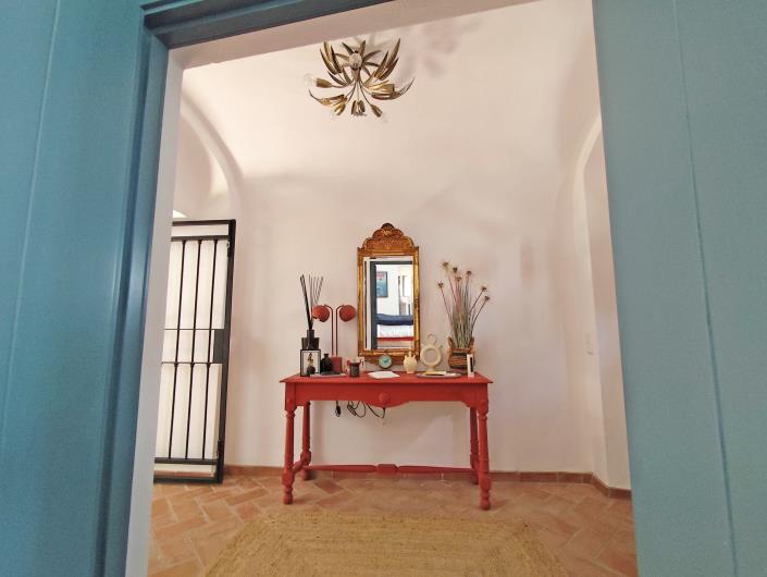 Image No.3-6 Bed Townhouse for sale