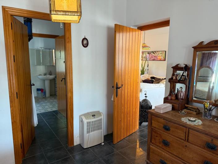 Image No.35-Country House for sale