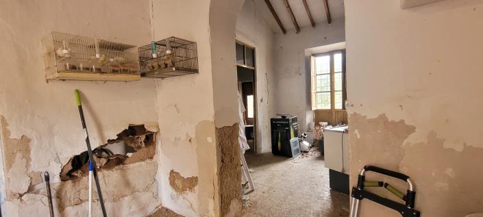 Image No.12-3 Bed Village House for sale