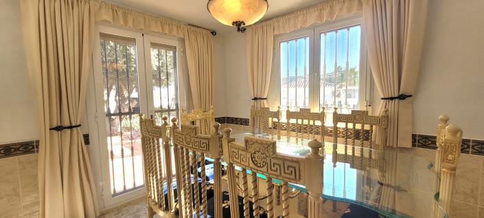 Image No.35-5 Bed House/Villa for sale