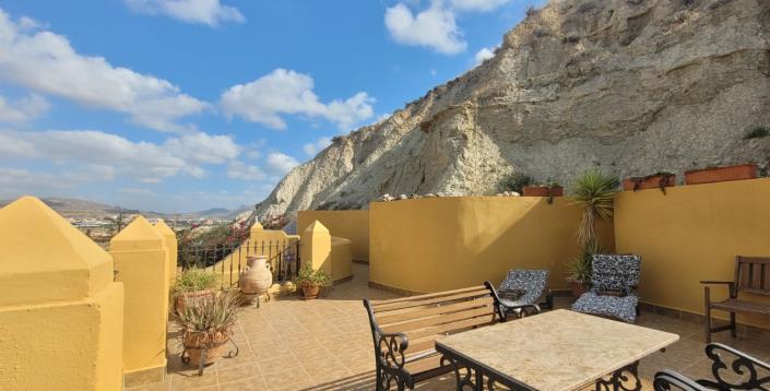 Image No.5-3 Bed House/Villa for sale