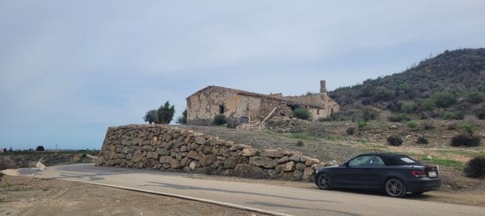 Image No.23-3 Bed Farmhouse for sale