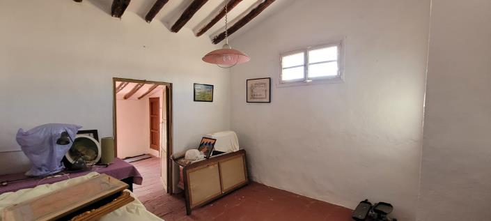 Image No.10-5 Bed Townhouse for sale