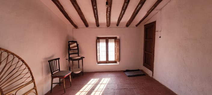 Image No.11-5 Bed Townhouse for sale