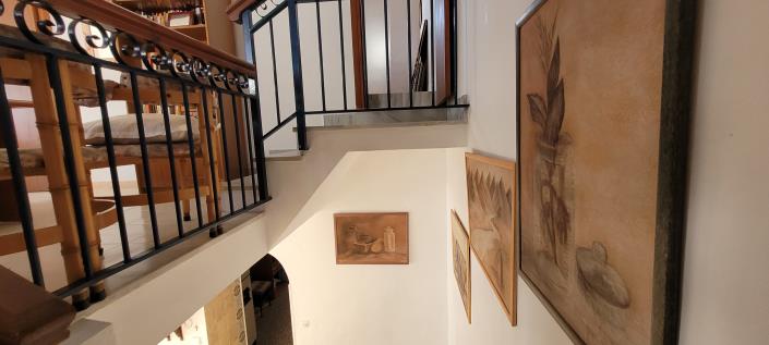 Image No.19-5 Bed Townhouse for sale