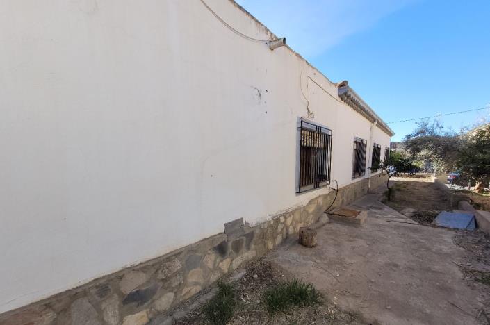 Image No.18-4 Bed Bungalow for sale