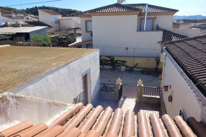 Image No.23-4 Bed Bungalow for sale