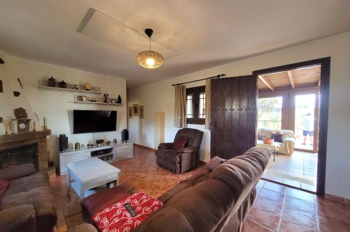 Image No.32-3 Bed Bungalow for sale